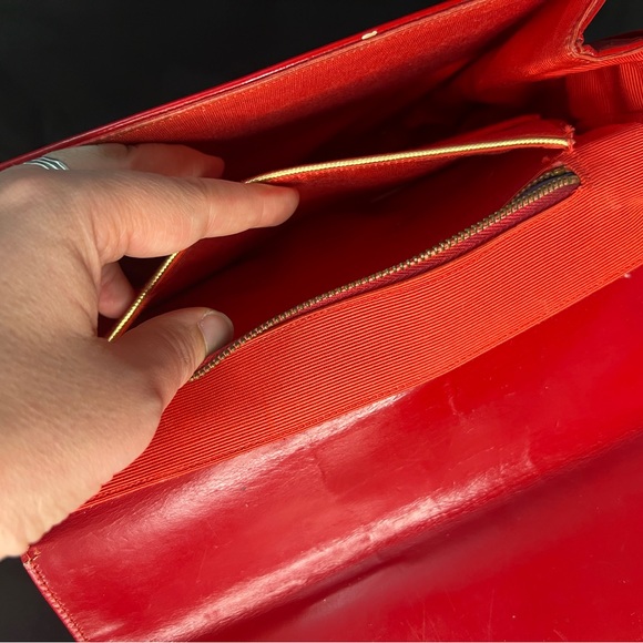 Nicholas Reich Vintage Convertible Latched Bag - Picture 11 of 14